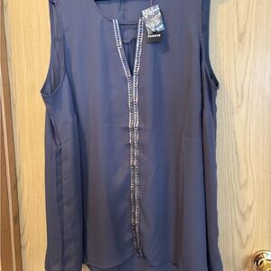 Torrid Women's Grey Sleeveless Blouse